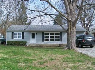 1370 W Semor Dr, Decatur, IL 62521