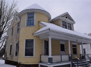 407 Catherine St, Medina, NY 14103