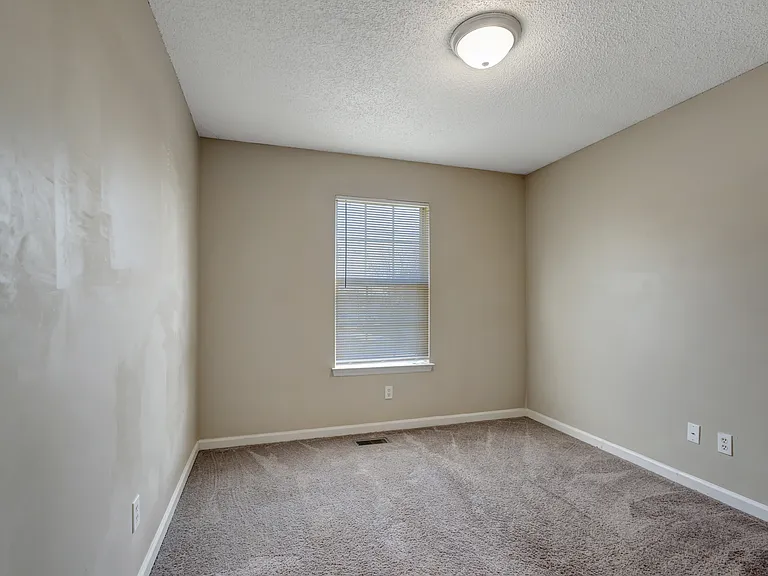 1113 Odom Ct — Photo 19