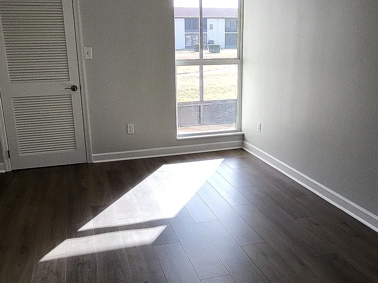 4956 Harbor Villa Ln #103 — Photo 14