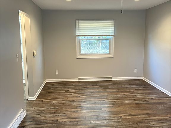 3rd image of 2617 Avalon Dr