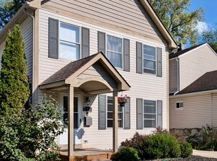 570 Stratford Rd, Ferndale, MI 48220