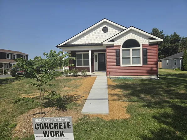 1341 E Riverside Ave, Essex, MD 21221