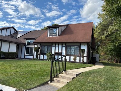 6 Amesworth Court, Middle Island, NY, 11953