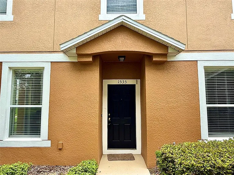 1535 Broken Oak Dr #37B — Photo 3