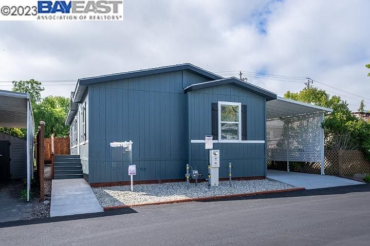 1st image of 125 Leisure Lake Vlg