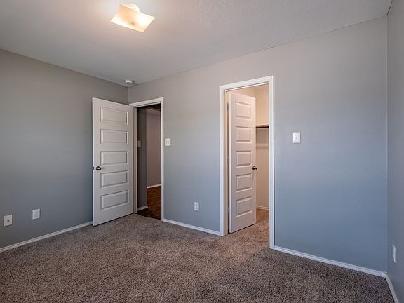 4th image of 126 Spring Creek Ln