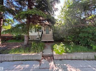 6713 106th St NW, Edmonton, AB T6H 2W1