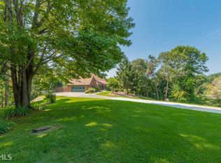 242 Chenocetah Ct, Cornelia, GA 30531