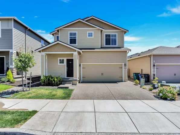 1311 W 17th Ave, La Center, WA 98629