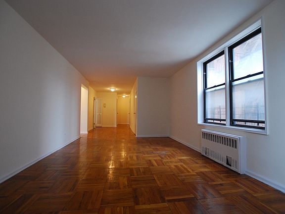3rd image of 1030 Neilson St APT 1B