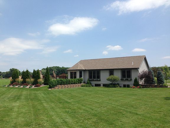 2nd image of 69151 Turnwood Ct