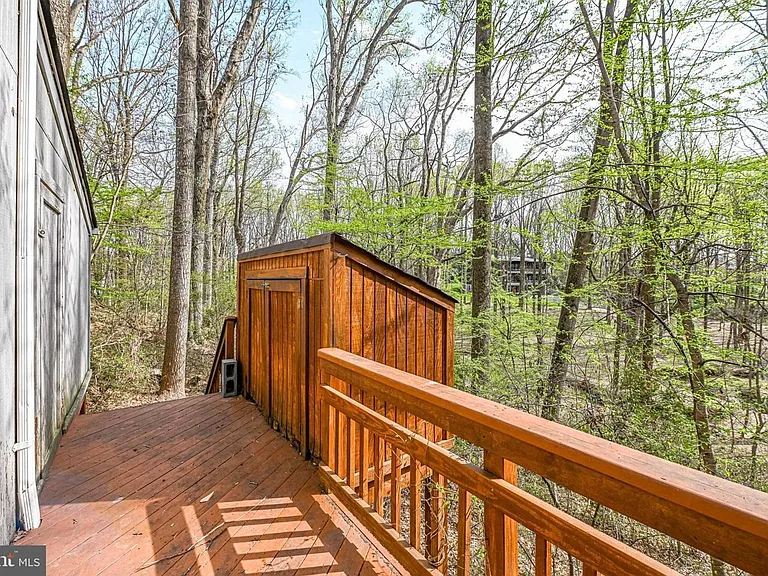 1328 Potomac School Rd — Photo 10