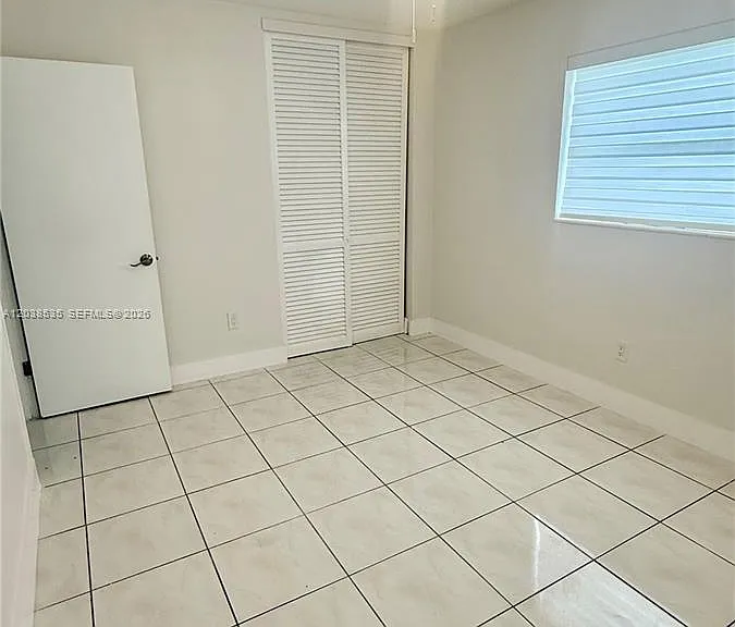 11952 SW 37th Ter — Photo 9