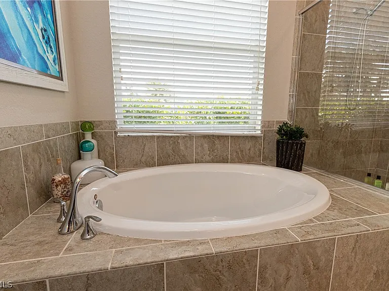 3650 Crimson Ln — Photo 16