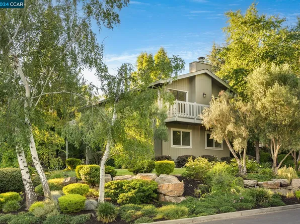 55 Tracy Ct, Alamo, CA 94507