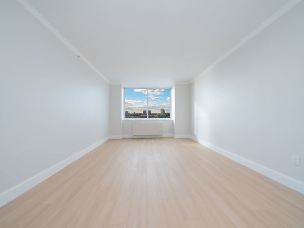 140 Riverside Blvd APT 1604