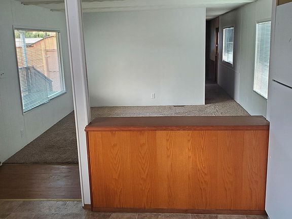 2nd image of 917 Fruitvale Blvd Trailer 11