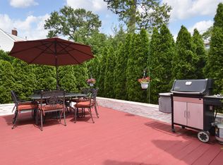 466 Bronxville Rd, Yonkers, NY 10708