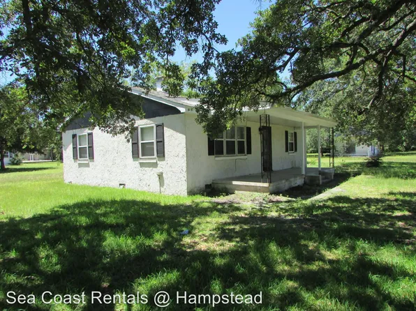 234 Sloop Point Rd, Hampstead, NC 28443