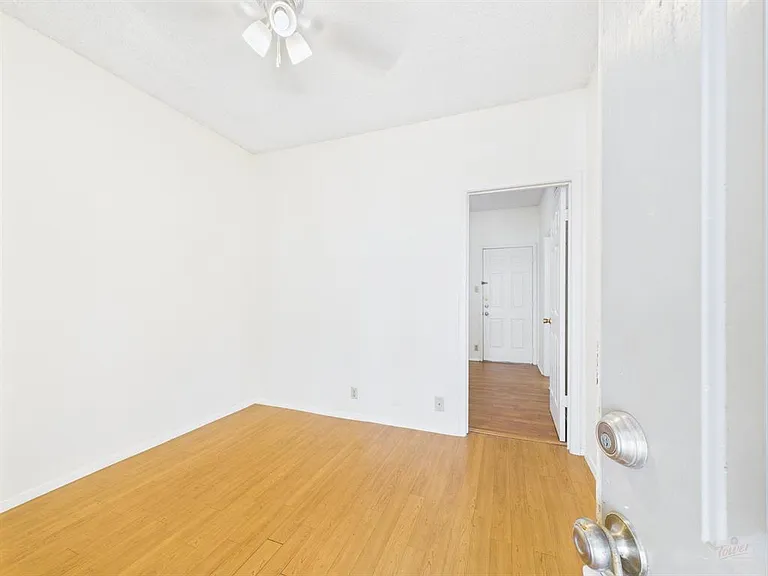 2604 Salado St #304 — Photo 5