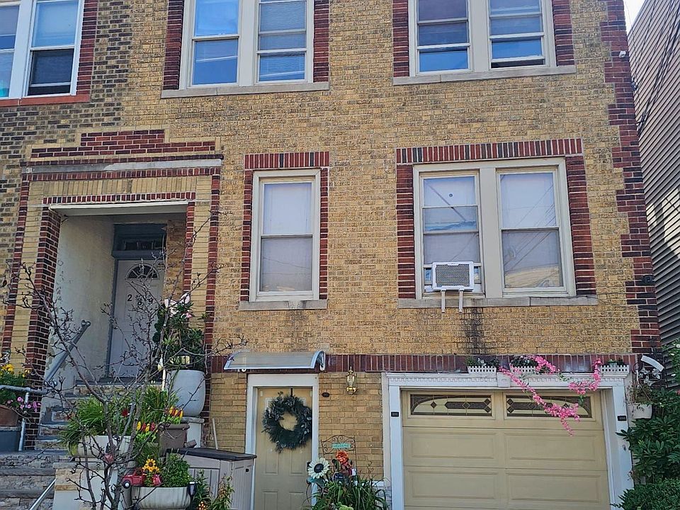 1st image of 291 Linden Ave APT 2