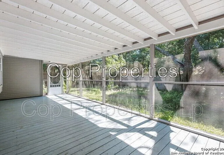 6234 Welles Creek Dr — Photo 18