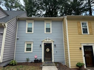 5502 Forest Oaks Dr, Raleigh, NC 27609