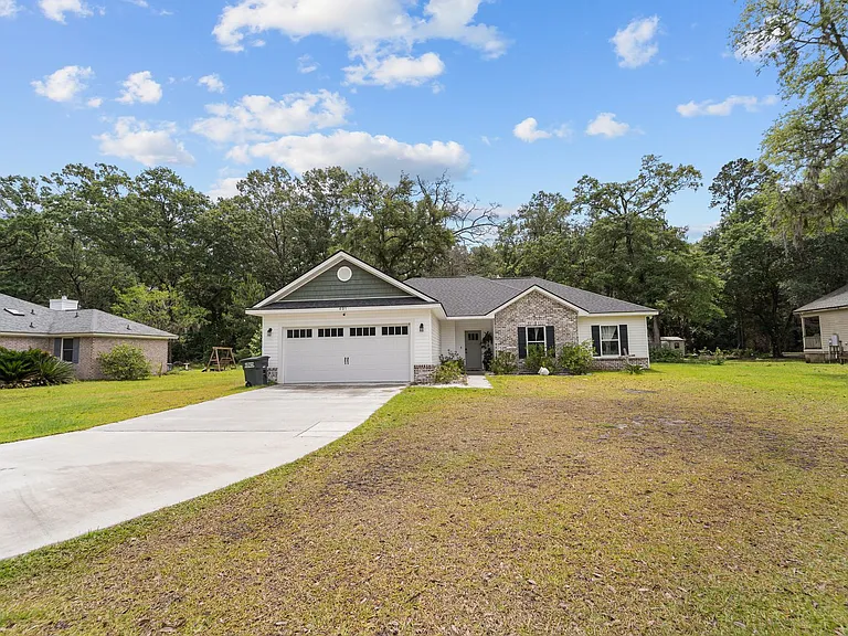 491 Lake Rosalind Dr — Photo 1