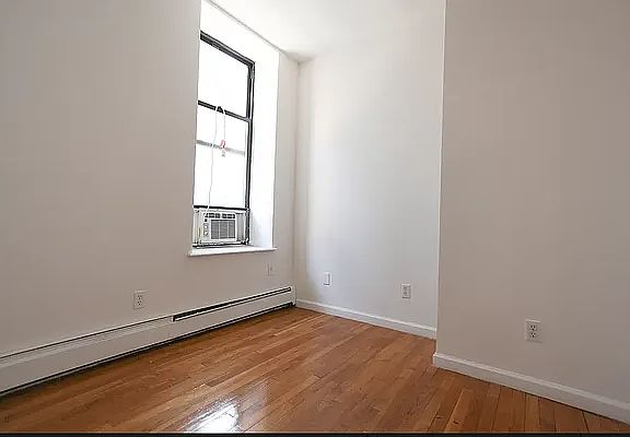 5th image of 199 Orchard St APT 6b