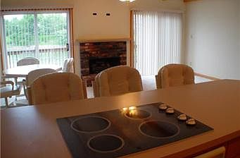 4th image of 200 NE Bayview Dr