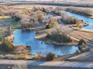 1507 Lowell Rd, Gibbon, NE 68840