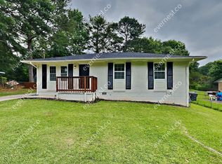 8059 Attleboro Dr, Jonesboro, GA 30238