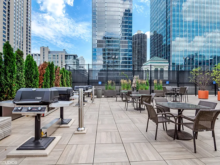 345 N La Salle Dr #2602 — Photo 10