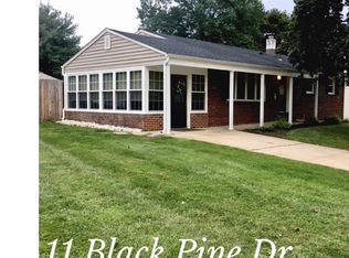 11 Black Pine Dr, Hamilton, NJ 08610