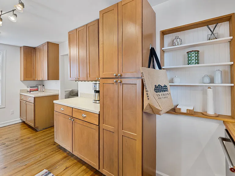 708 Bolling Ave — Photo 10