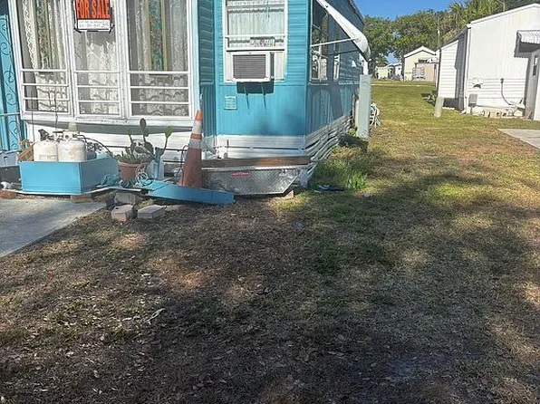 10723 Dennis Creek St, Riverview, FL 33578