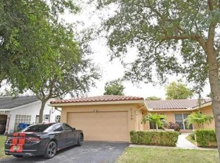 8140 NW 40th St #1, Pompano Beach, FL 33065