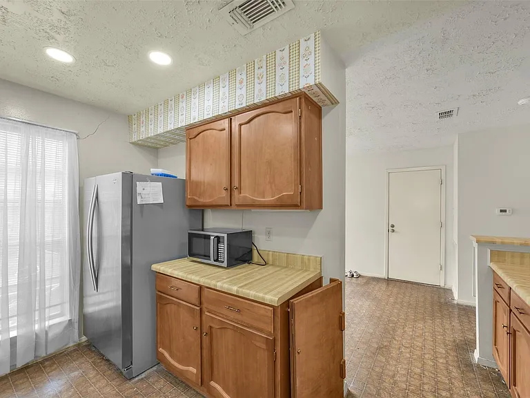 16323 Summer Dawn Ln — Photo 12