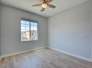 1302 Horizon Village Ave, Las Vegas, NV 89183