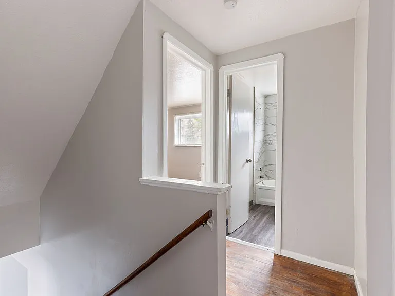 5574 Perkins Rd — Photo 4