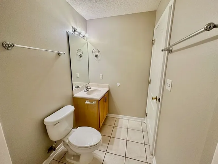 1195 Cathridge Trce — Photo 20