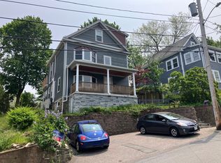 14 Sylvia St APT 1, Lexington, MA 02421