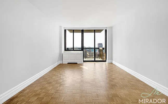 Rented by Mirador Real Estate | media 4