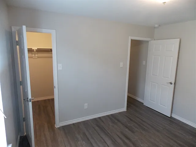 13211 Ambrosa Dr — Photo 10