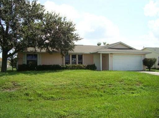 1st image of 1633 SE Harp Ln
