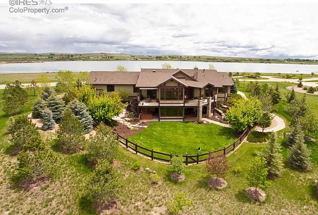 Pristine Colorado Craftsman-Style Ranch