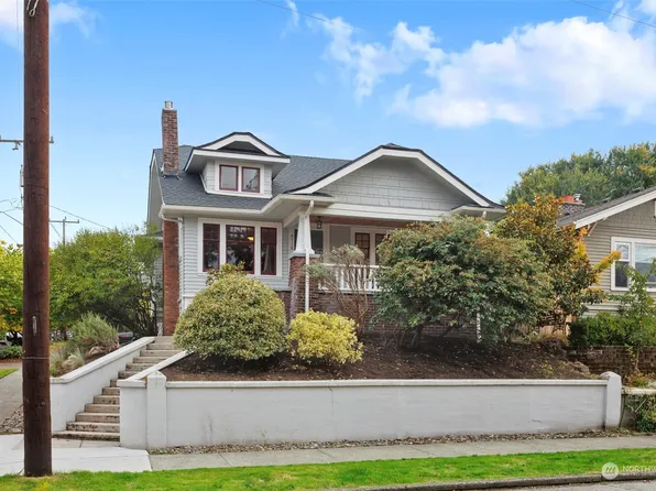 4718 Wallingford Avenue N, Seattle, WA 98103