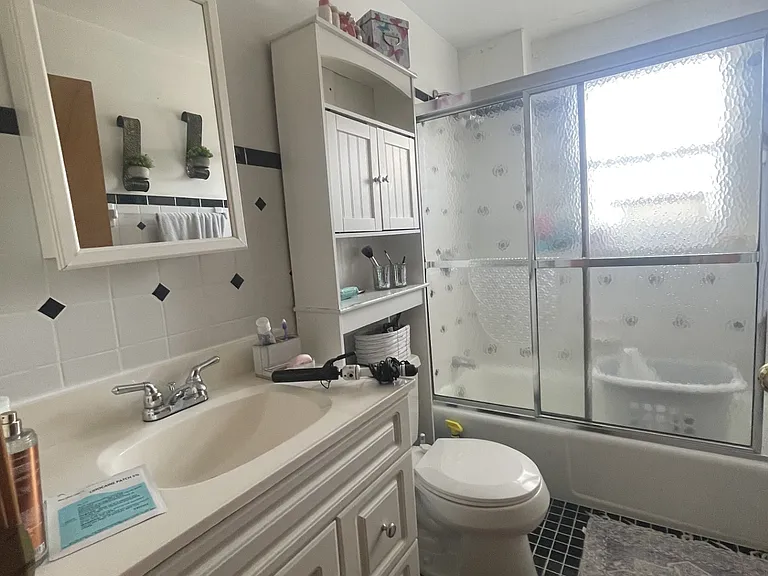 5 Merino St #2W — Photo 7