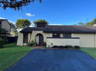 Woodgate, Miami, FL 33183